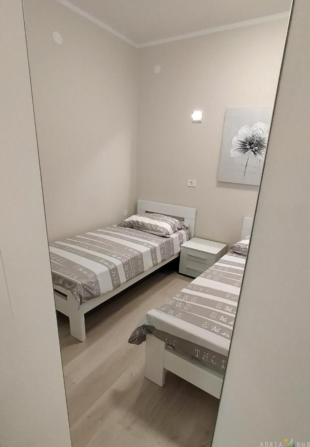 Spacious Izola Apartment Sl Dış mekan fotoğraf