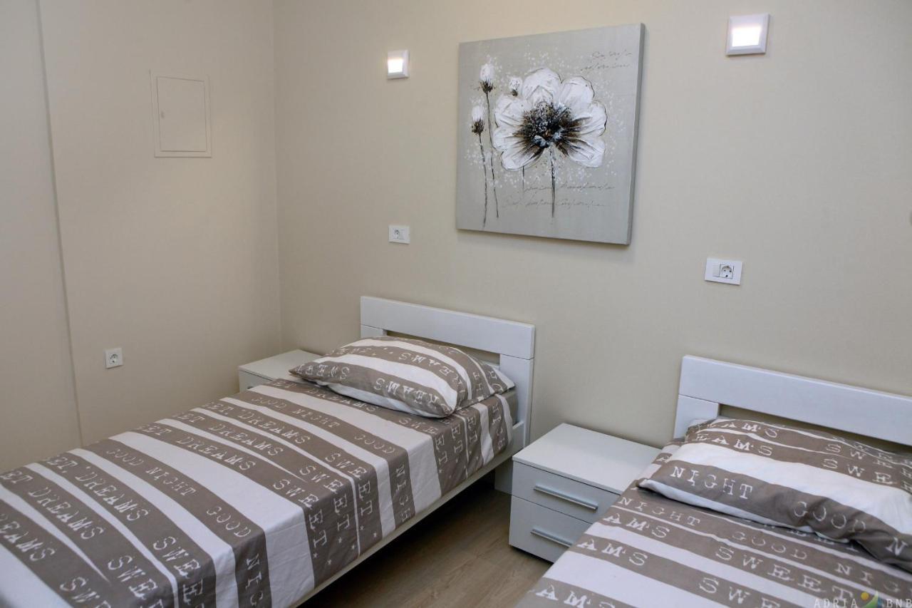 Spacious Izola Apartment Sl Dış mekan fotoğraf